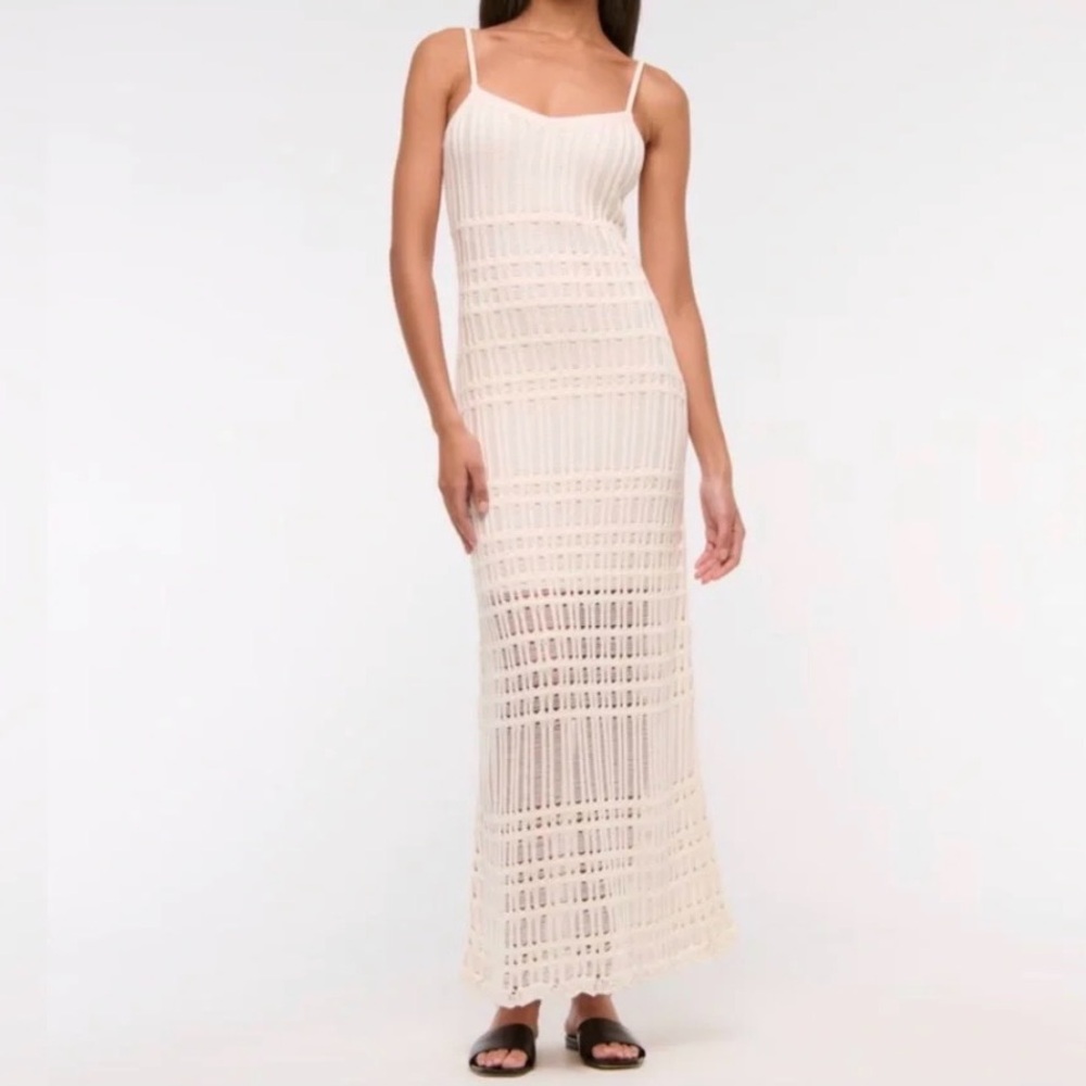Crochet style maxi dress